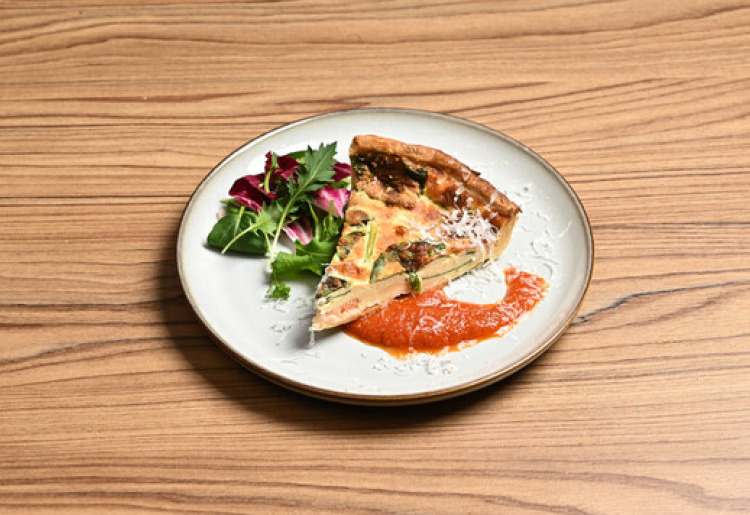 ▼オススメ！サーモンとほうれん草のキッシュ